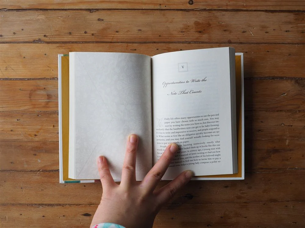 The Art of the Handwritten Note: A Guide to Writing Heartfelt Notes for Every Occasion by Margaret Shepherd - Image 2