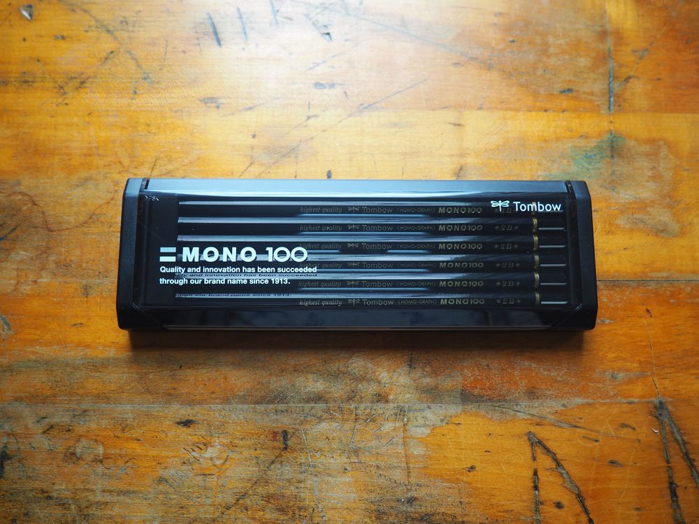 Tombow MONO100 Pencil (2B)