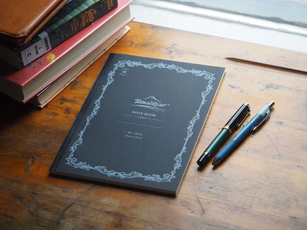 Tomoe River Notebook - B5 - White (Plain)