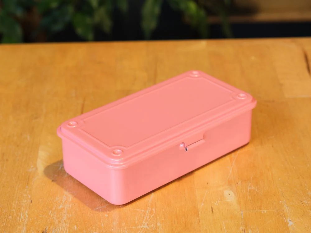 TOYO - Trunk Shape Toolbox - T-190 - Pink