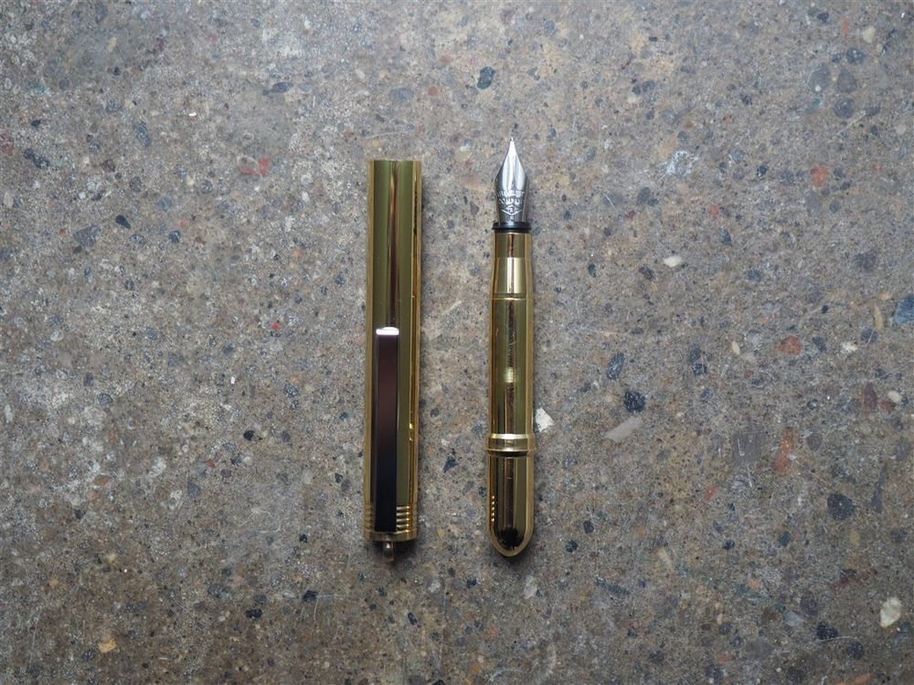 Traveler's Company Brass Fountain Pen - Image 4