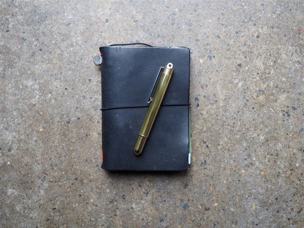 Traveler's Company Brass Fountain Pen - Image 5