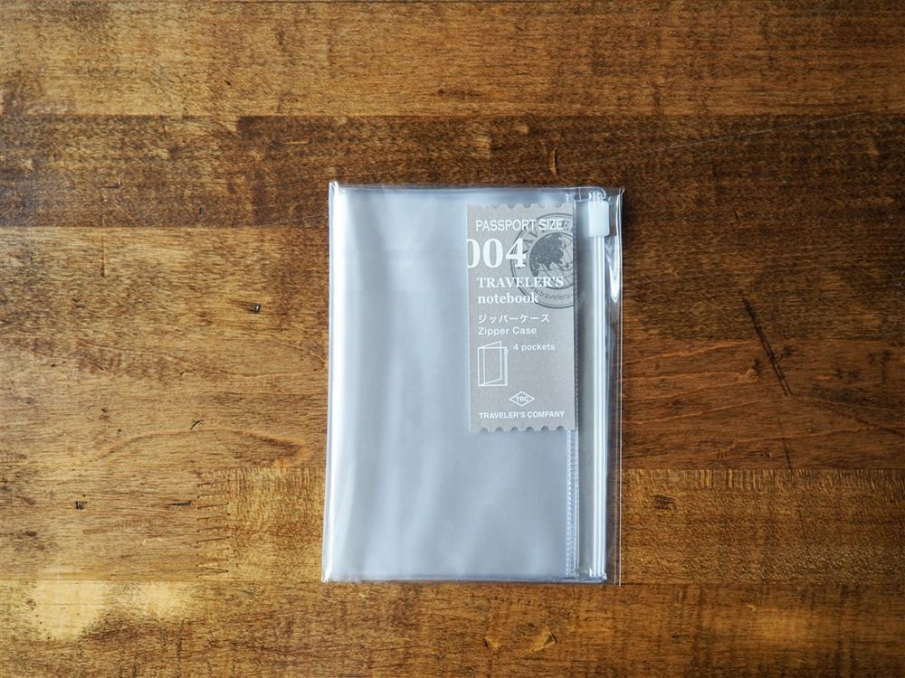 Traveler's Notebook Passport Size Refill - 004 Plastic Zippered Pocket