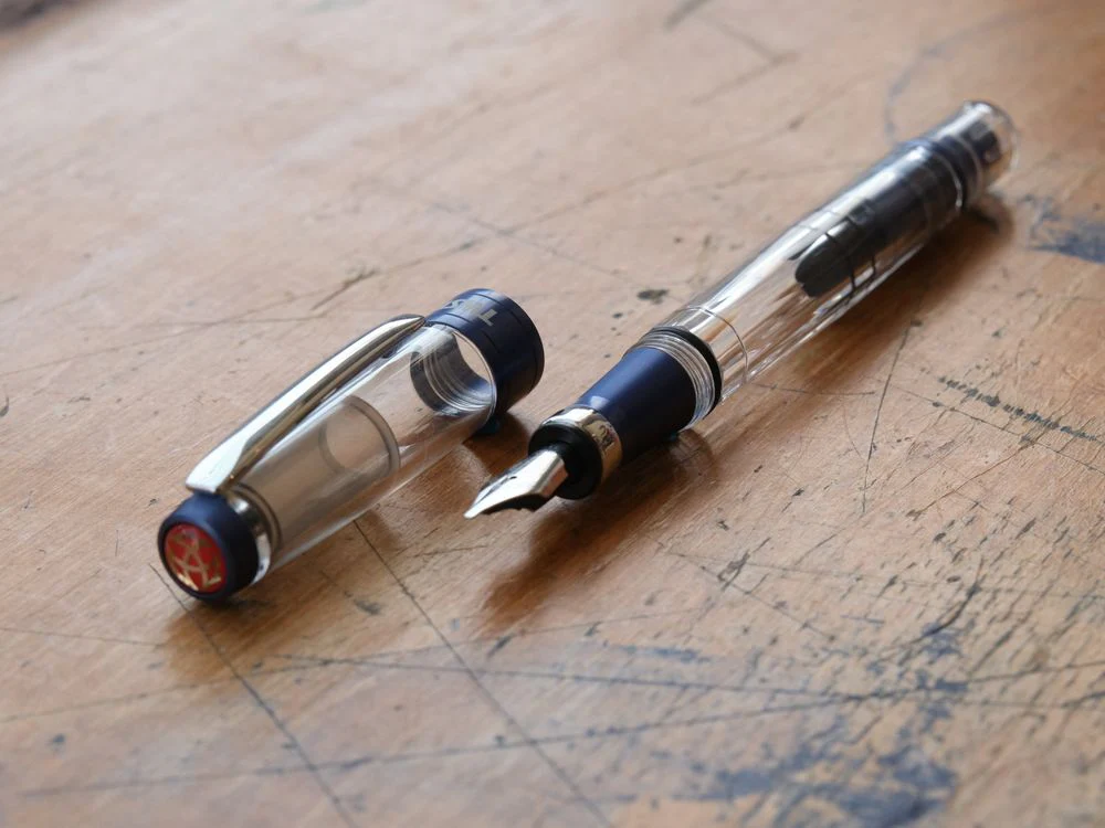 TWSBI Diamond 580 ALR Fountain Pen - Navy Blue - Image 5