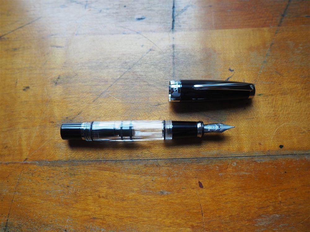 TWSBI Diamond Mini Classic Fountain Pen - Black - Image 2