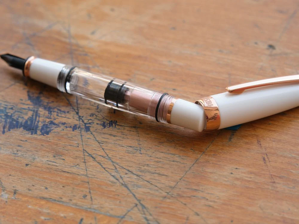 TWSBI Diamond Mini White RoseGold V2 Fountain Pen - Image 4