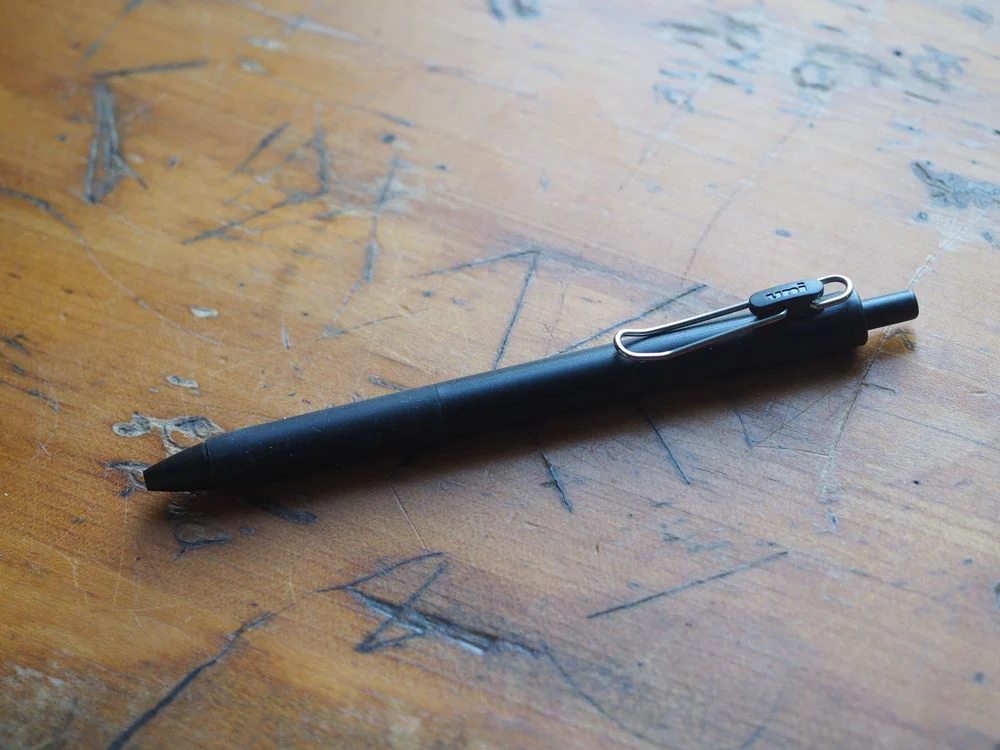 Uni-ball One Gel Pen - 0.38mm - Black
