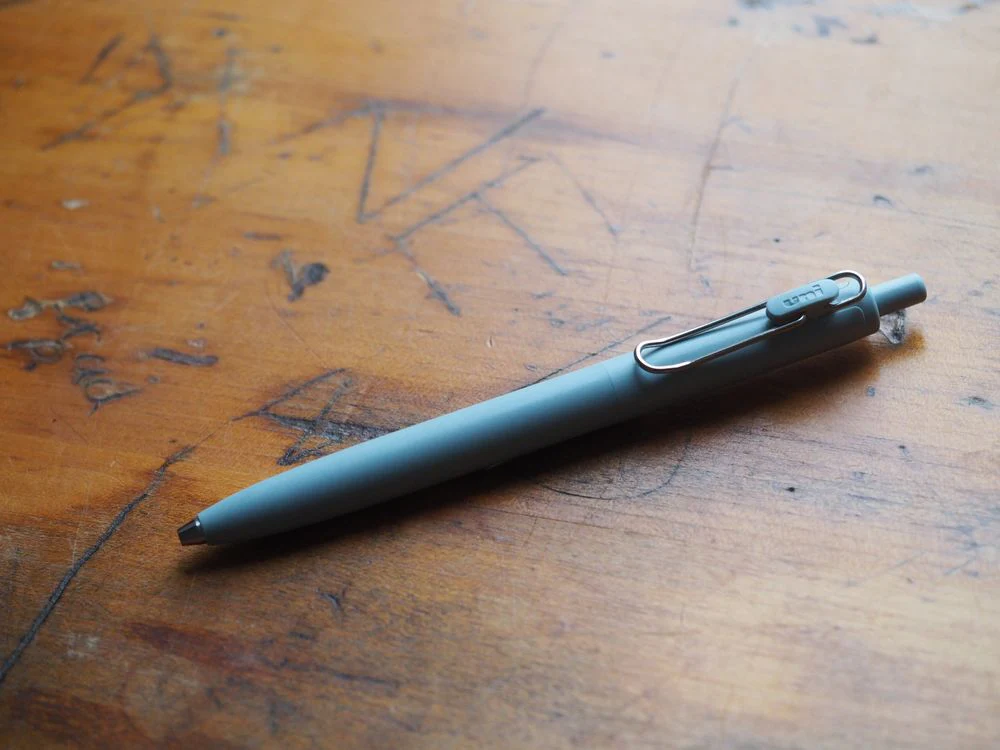 Uni-ball One F Gel Pen - 0.5mm - Green