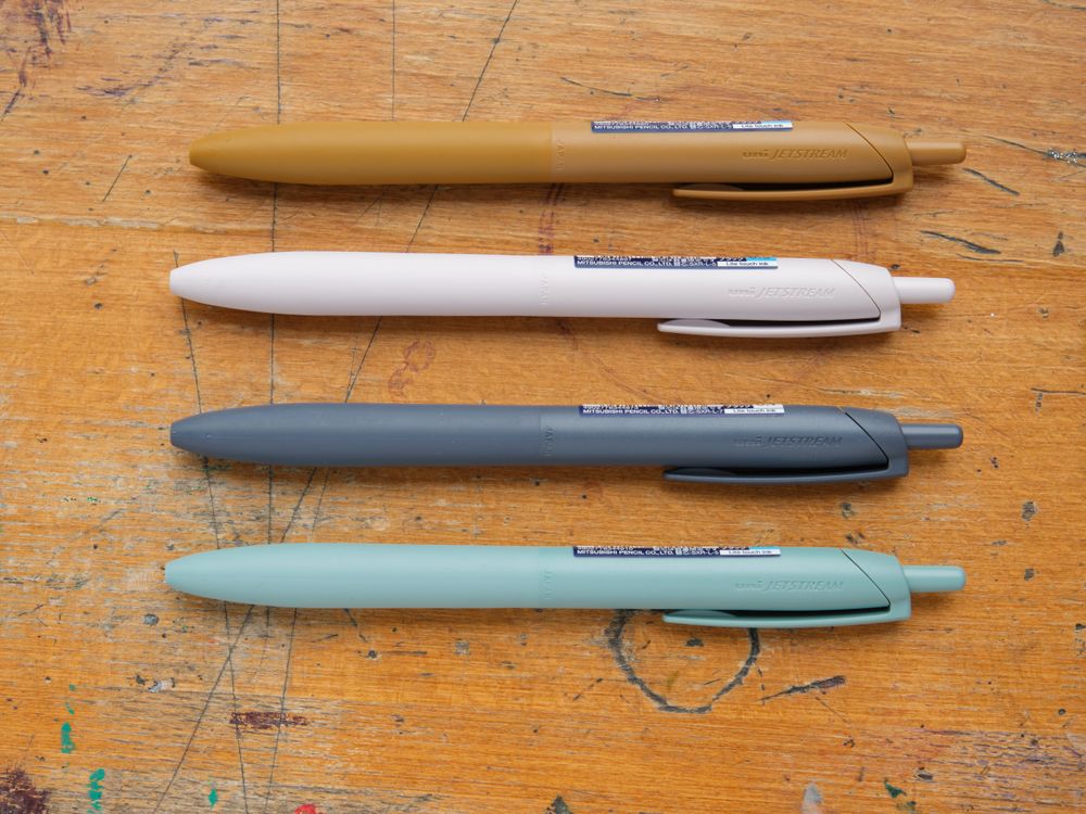 Uni Jetstream Lite Touch Ballpoint Pen - 0.7mm - Greyish Blue - Image 2