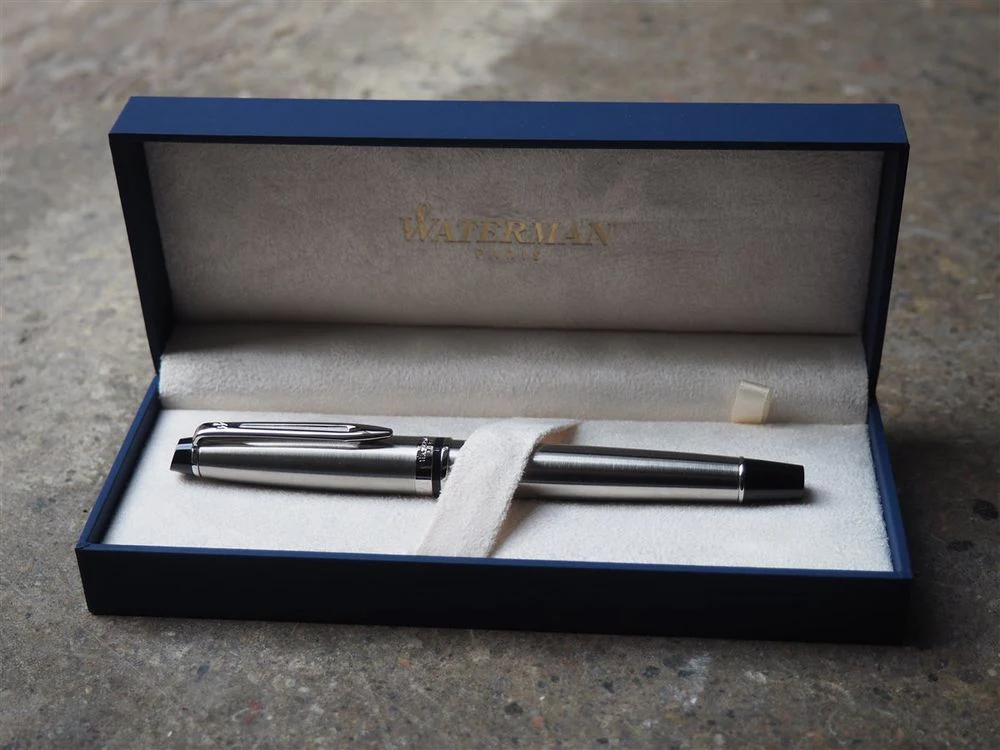 Waterman Expert3 Fountain Pen - Stainless Steel with Silver Trim - Image 5