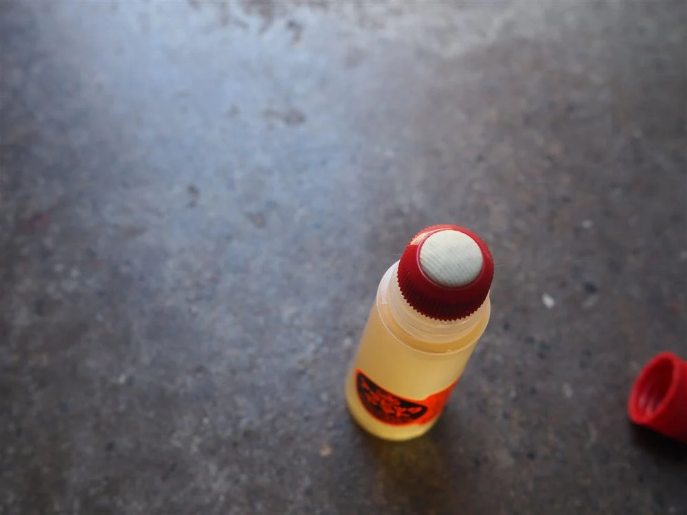 Yamato Liquid Glue - Sponge Cap - Image 3