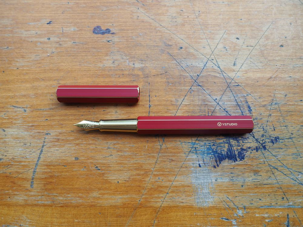 YSTUDIO Classic Revolve Fountain Pen - Red - Image 2