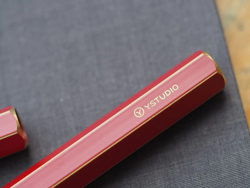 YSTUDIO Classic Revolve Fountain Pen - Red - Image 4