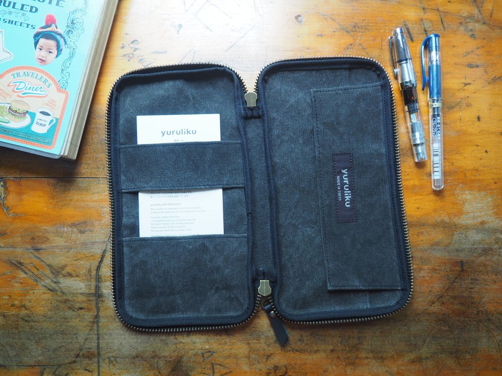 Yuruliku - FLAT tool case Pen - Limited Color - Iron Black - Image 2