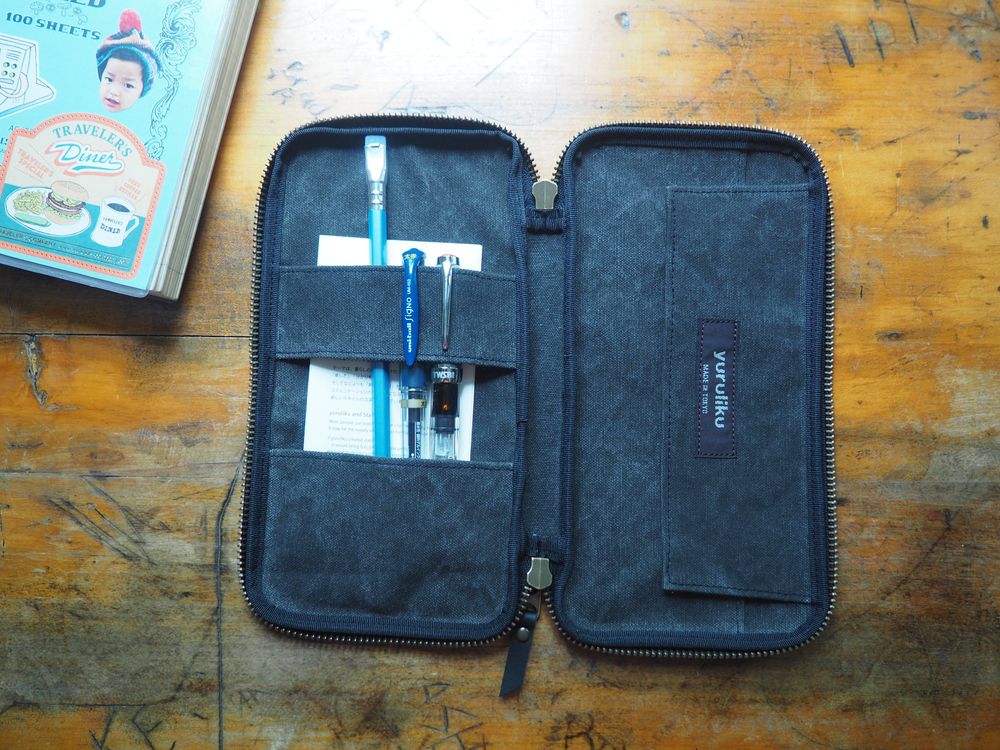 Yuruliku - FLAT tool case Pen - Limited Color - Iron Black - Image 3