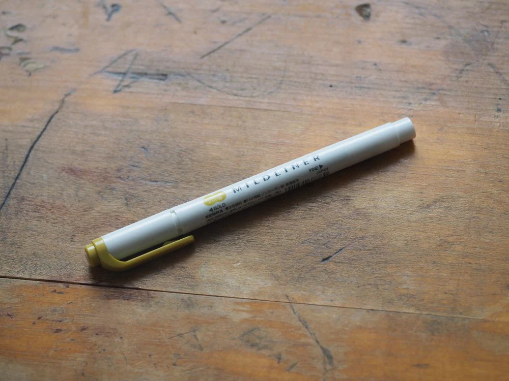 Zebra Mildliner - Mild Mimosa Yellow